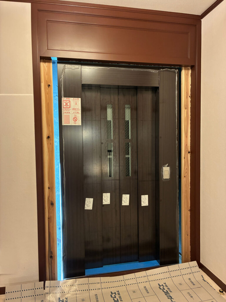 箱根のエレベーター工事写真2